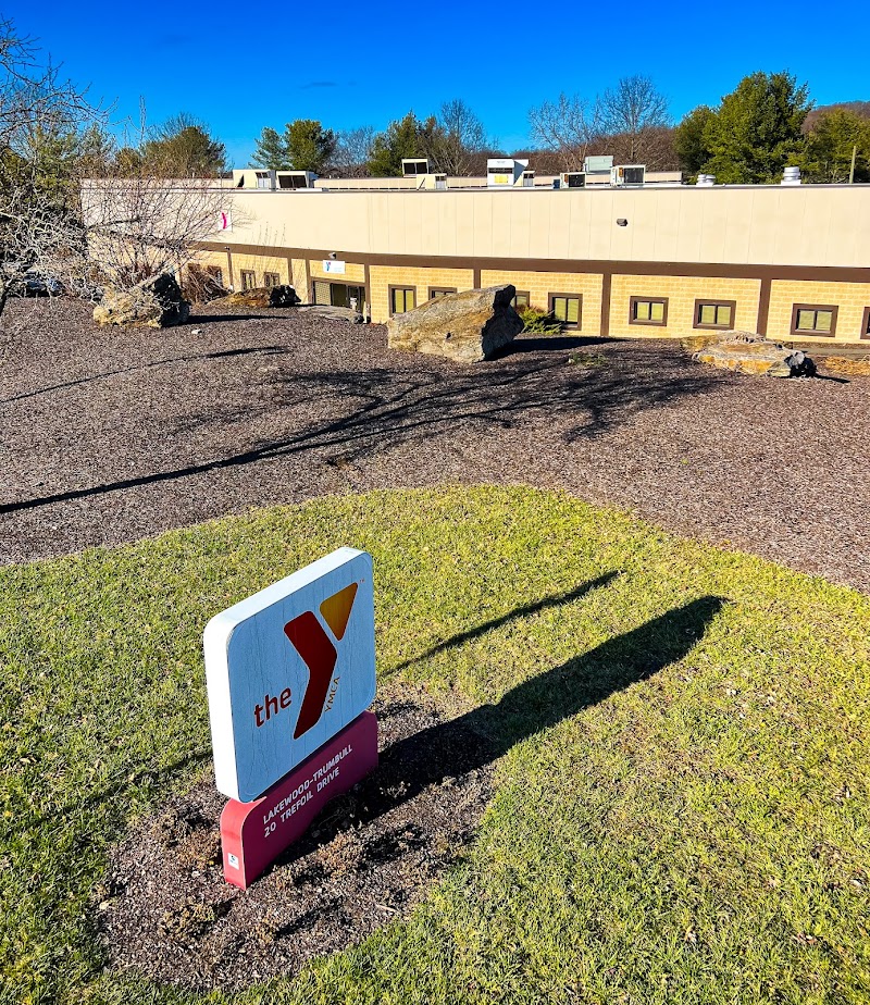 Lakewood-Trumbull Branch YMCA photo 3