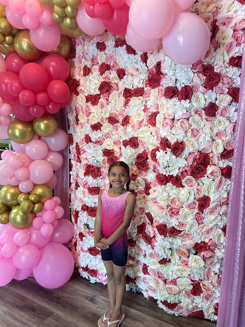 Magnitude 10.0 Gymnastics photo 3