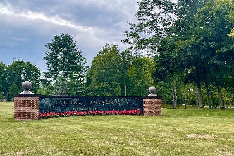 Quinnipiac University photo 3