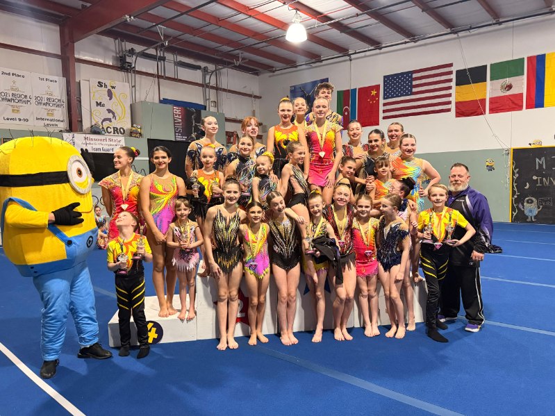 Show Me Acro photo 2